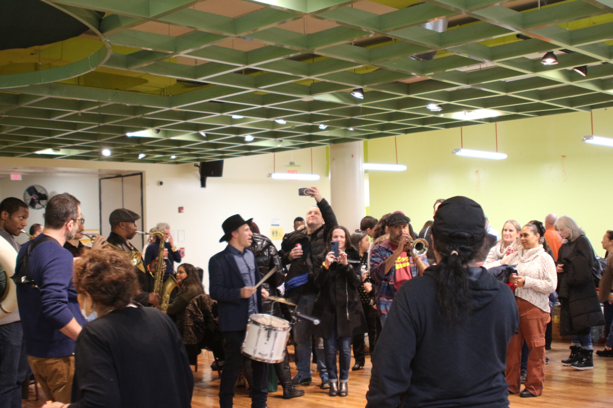 "Sunnyside Strong" Community Fundraises for Fire Victims Queens Ledger