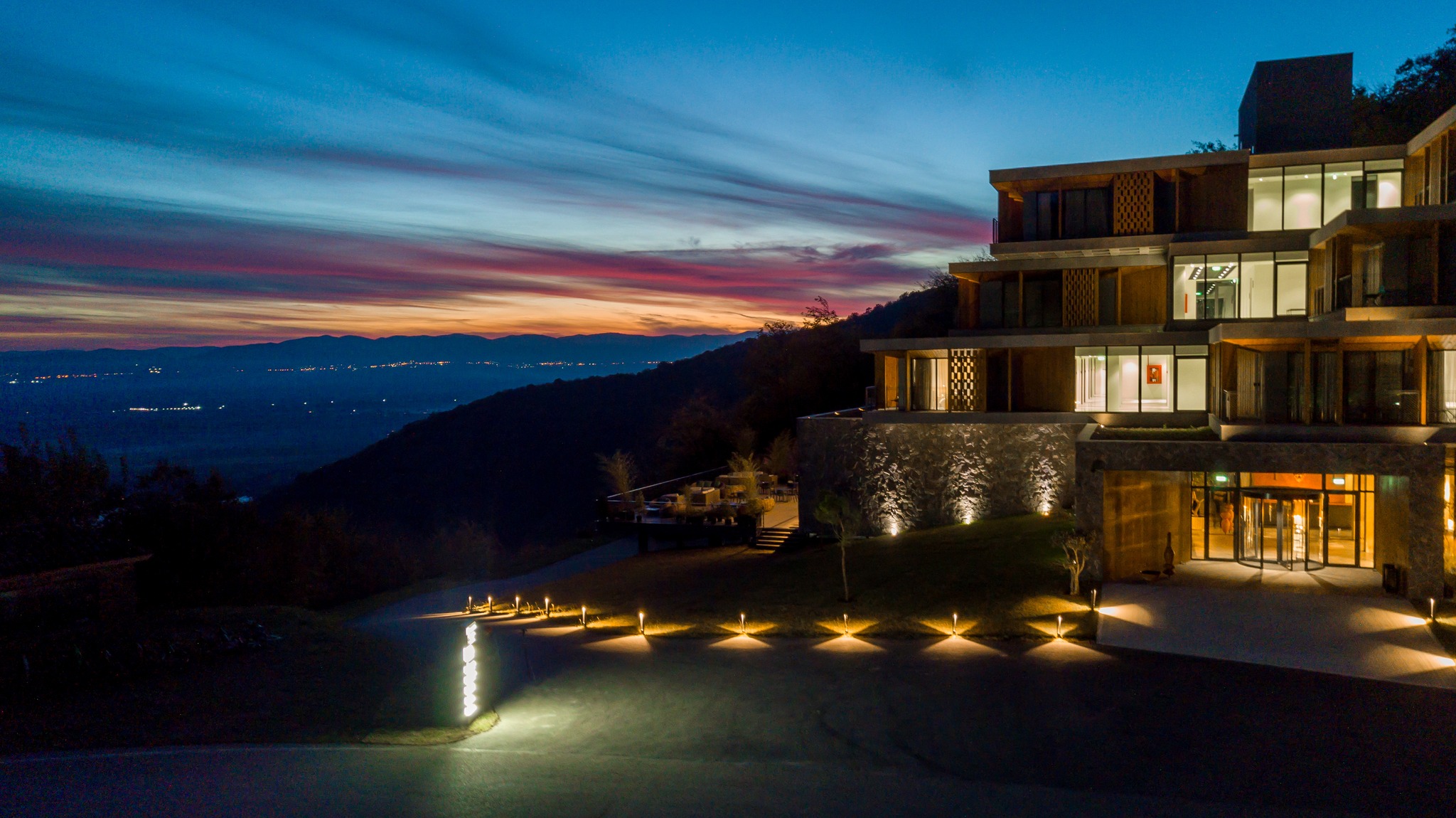 Why Kvareli Lake Resort is a Must-Visit When You Explore Georgia - Queens  Ledger, image size:2048x1150